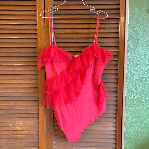 Free People Nuuly Red Ruffle Tule Body Suit Size L - Picture 1 of 5